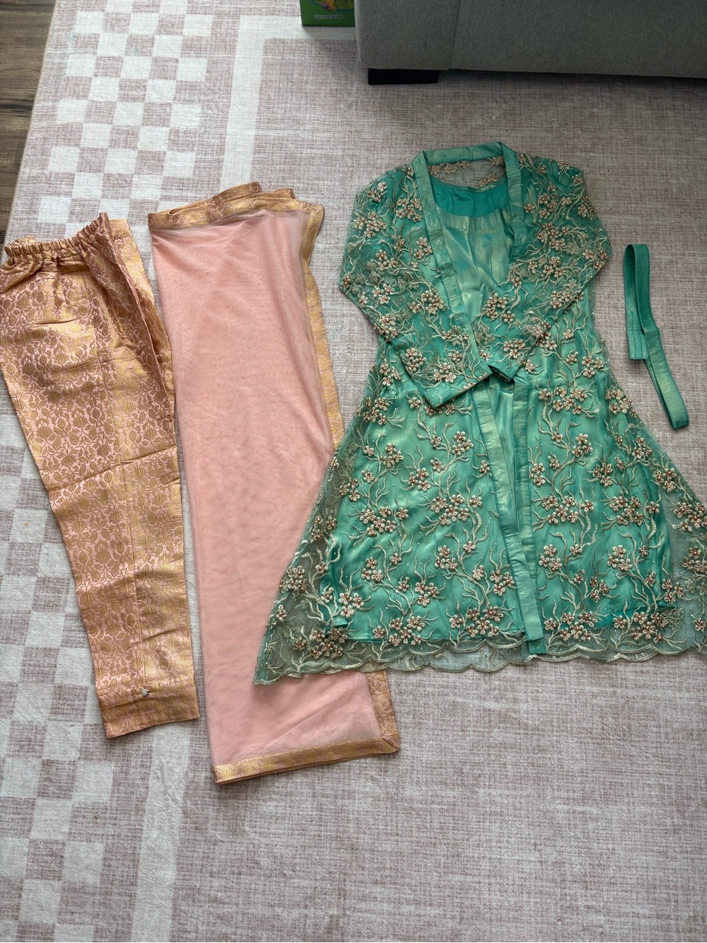 Women’s Embroidered Formal Pakistani/Indian Dress